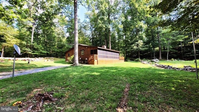 Building Photo - 1831 Wildcat Hollow Rd