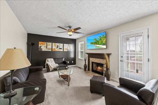Foto del edificio - 6 Wavecrest Ct