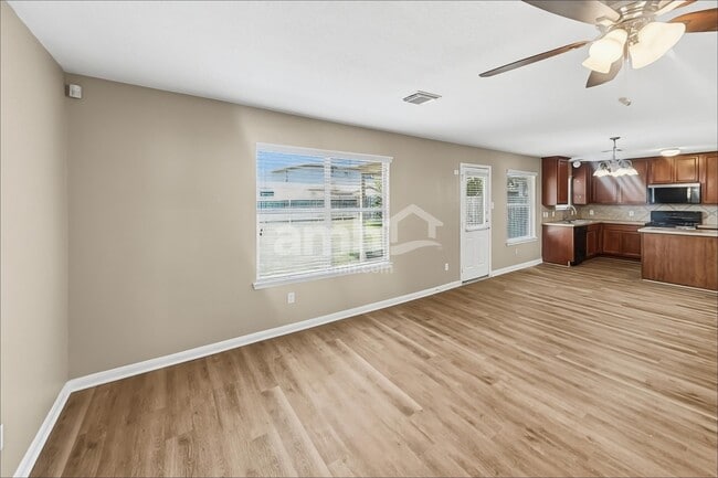 Building Photo - 1711 Mickle Creek Dr