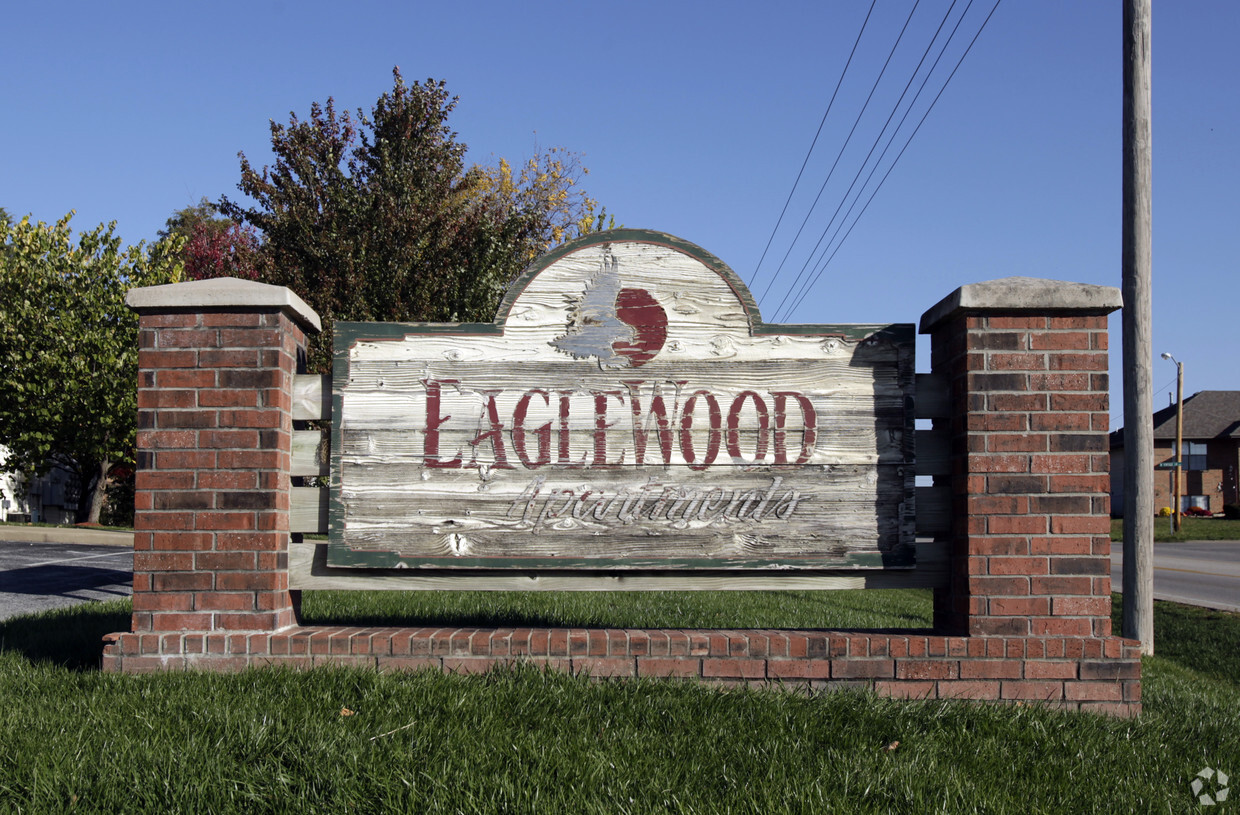 Eaglewood Apartaments - Eaglewood Apartments