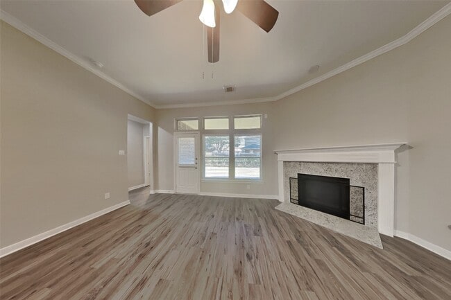 Building Photo - 20685 Oakhurst Meadows Dr