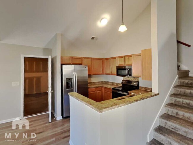 Foto del edificio - 2016 Culloden Dr