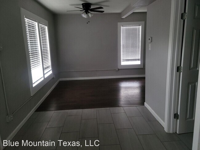 Foto del edificio - 2 br, 1 bath House - 2704 Carnation