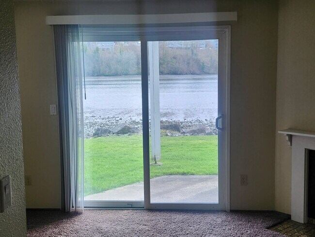 Foto del edificio - 19773 3rd Ave NW