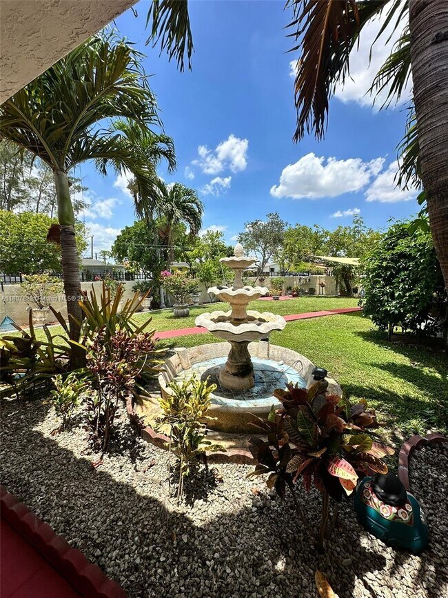 Foto del edificio - 7170 SW 17th Terrace