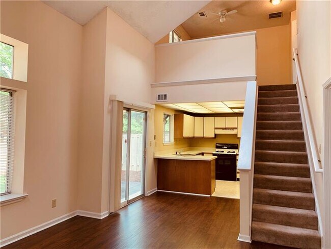 Building Photo - 2665 Windy Hill Place SE