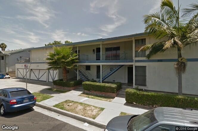 5 Unit Building - 12600 Fonthill Ave