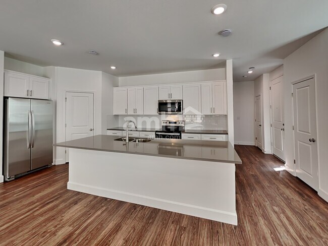 Foto del edificio - 9139 Liberty Cap Ct