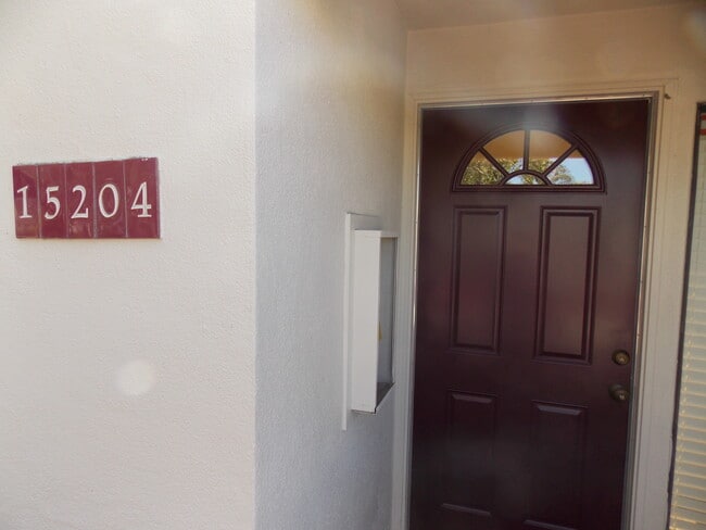 Building Photo - 524 Shorebird Cir