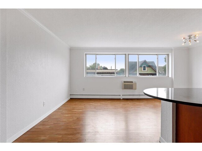 Foto del edificio - 3120 Hennepin Ave