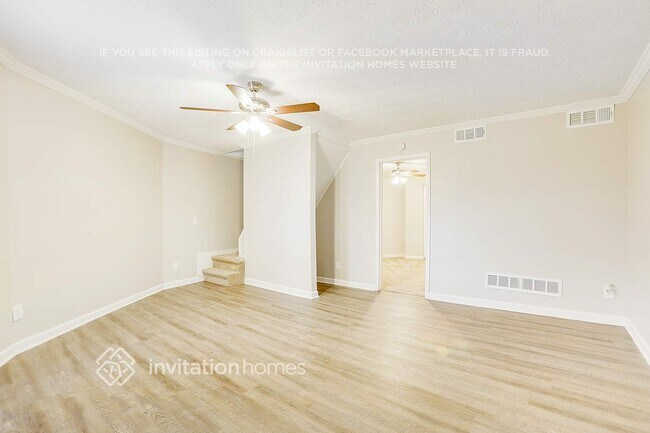 Foto del edificio - 194 Eagle Ct