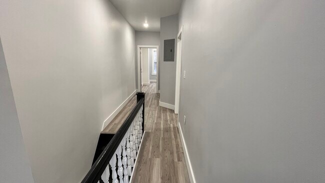 Foto del edificio - 361 Ophelia St