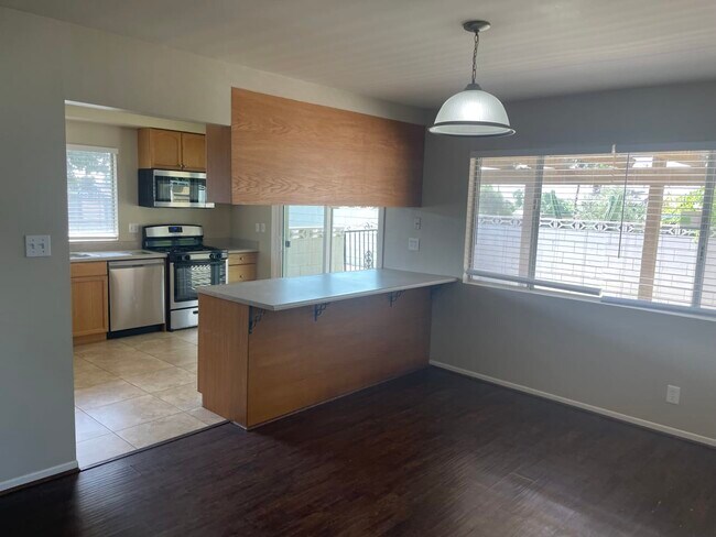 Building Photo - 726 Juniper Ave