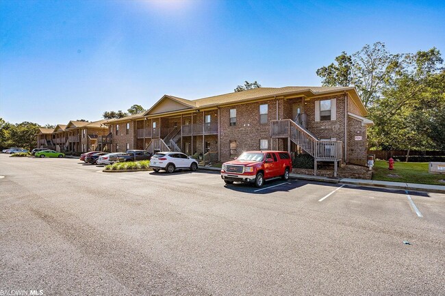 building exterior - 20637 Blueberry Ln