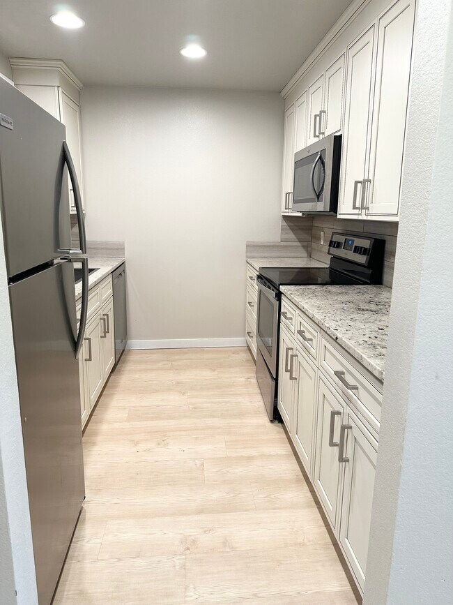 Foto del edificio - 12713 NE 83rd Ct