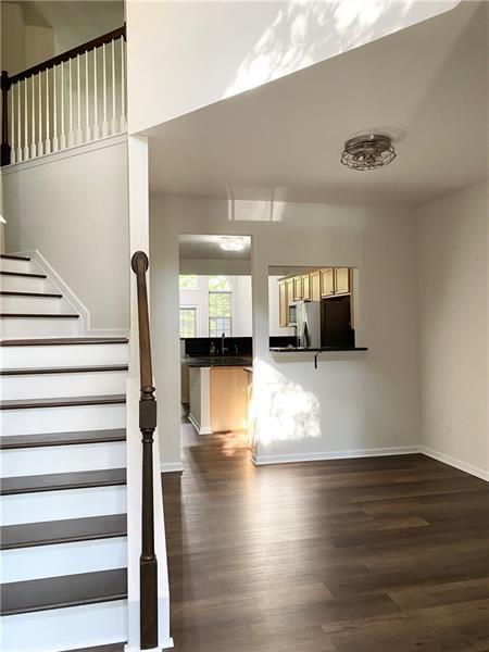 Foto del edificio - 2722 Pierce Brennen Ct NE