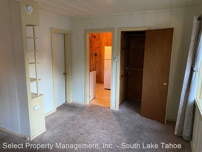 Foto del edificio - Studio, 1 bath House - 3660 Birch Ave