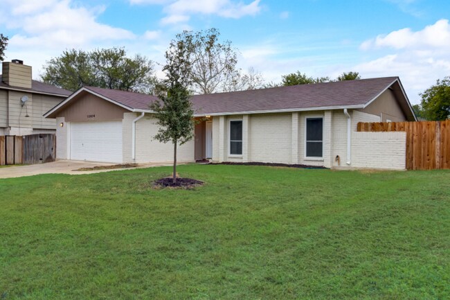 Foto del edificio - 13614 Larkbrook St