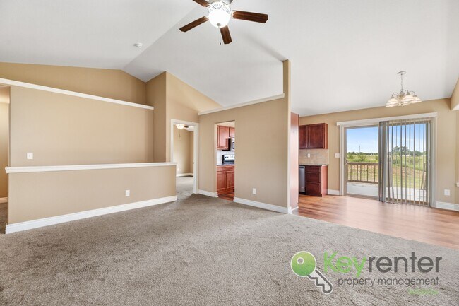 Foto del edificio - 2409-2411 E Coolwater St Duplex