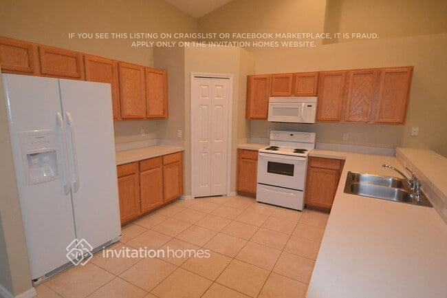 Foto del edificio - 1450 Lodge Terrace