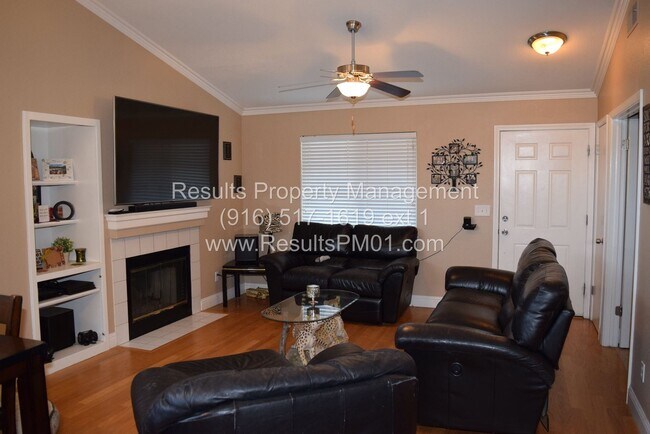 Building Photo - 2 br, 2 bath House - 4533 Antelope Park Way