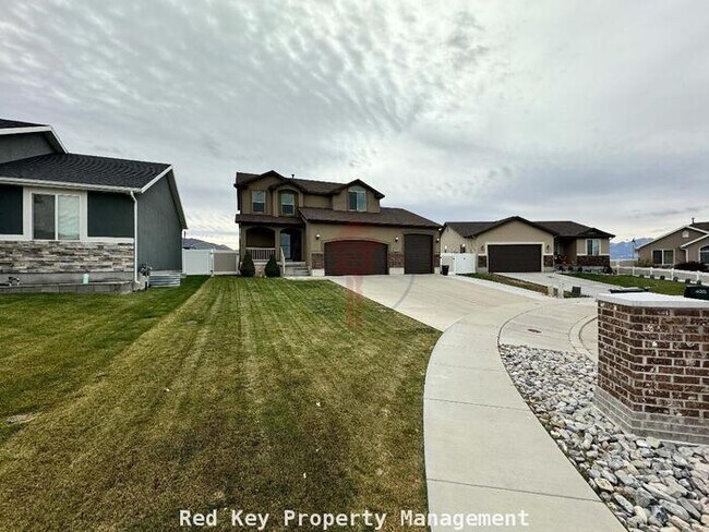 Foto del edificio - 770 N Single Family Home