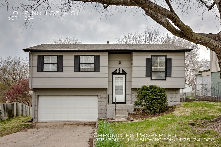 Foto principal - 1012 N 105th St