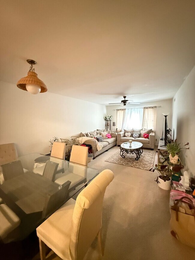 Foto del edificio - Jamestown Commons