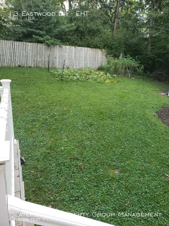 Foto del edificio - 13 Eastwood Dr