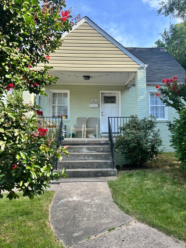 Building Photo - 4611 Wilson Blvd