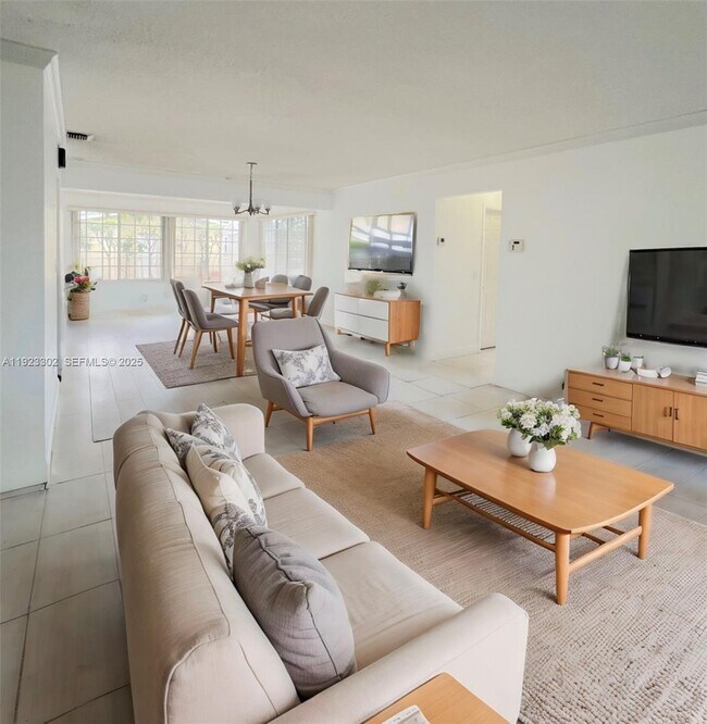 Foto del edificio - 1131 NW 85th Way