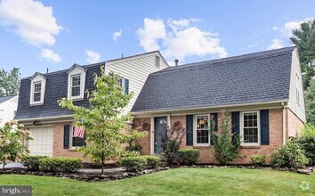 Building Photo - 9525 Whetstone Dr
