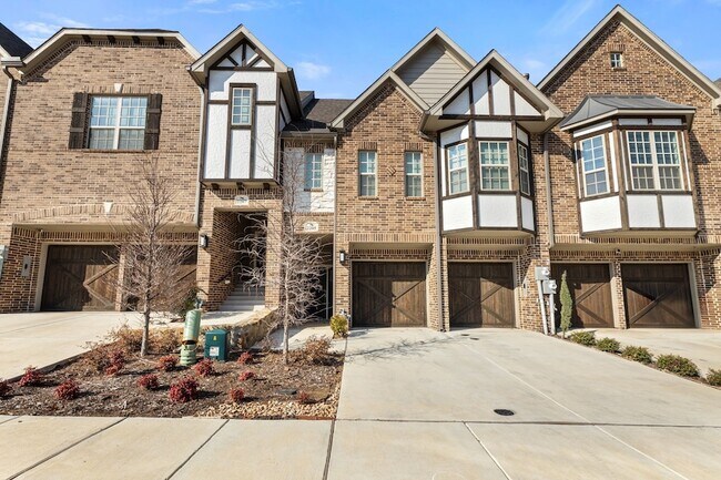 Foto del edificio - 2205 Southwick Dr