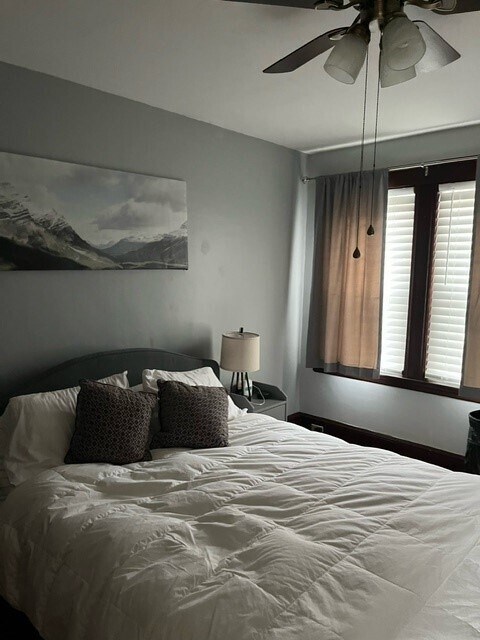 Foto del edificio - 75 Sterling St