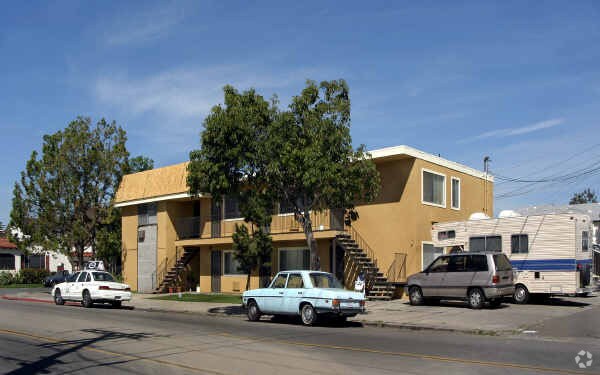 Building Photo - 4417 39th St