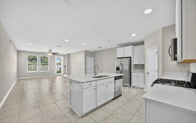 Building Photo - 11233 Minnetta Ct