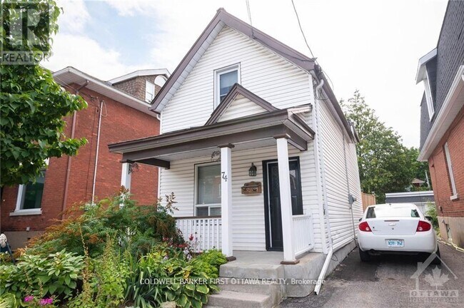 Building Photo - 74 Hamilton Ave N