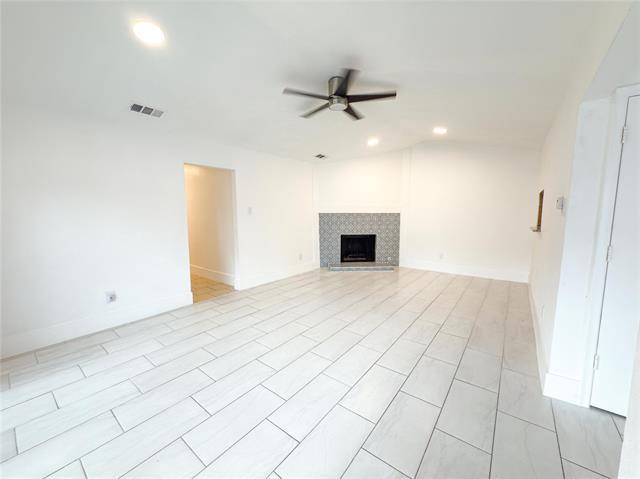 Building Photo - 7528 Thistle Ln