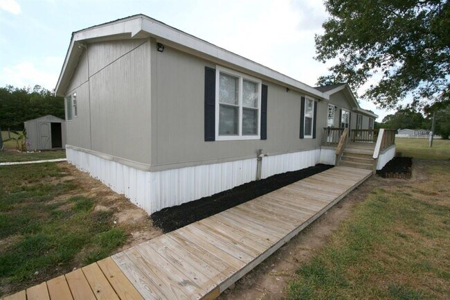 Building Photo - 9824 Stone Ranch Blvd