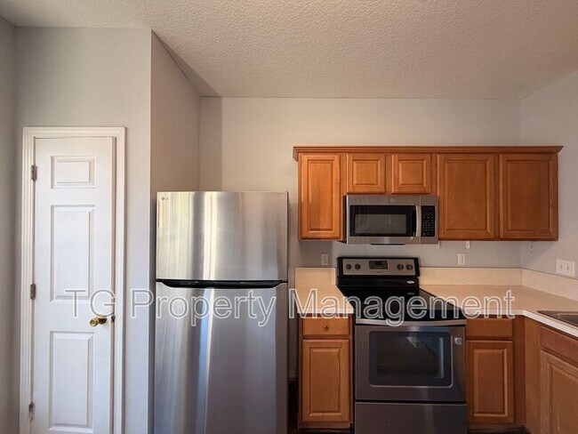 Foto del edificio - 3588 Twisted Tree Ln