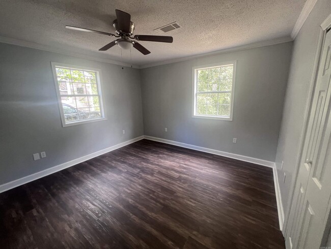 Building Photo - 3711 Holt St