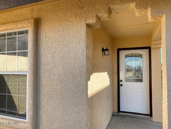 Building Photo - 2914 Royal Knoll Dr