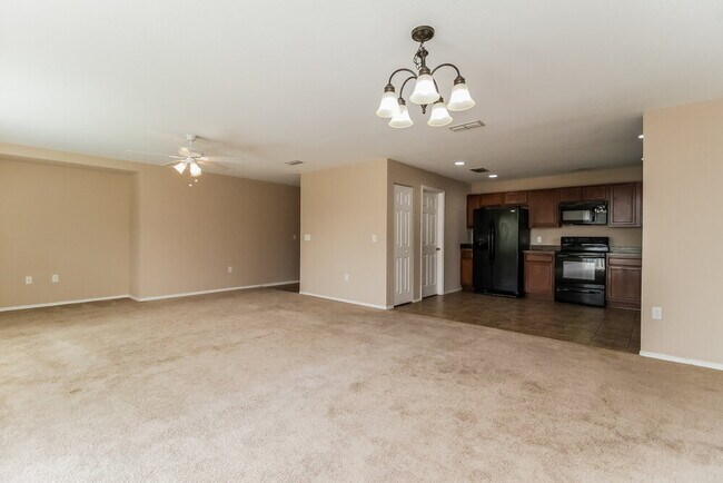 Foto del edificio - 2845 Breezy Meadow Rd