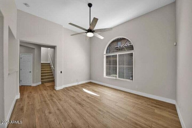 Building Photo - 3941 E Cat Balue Dr