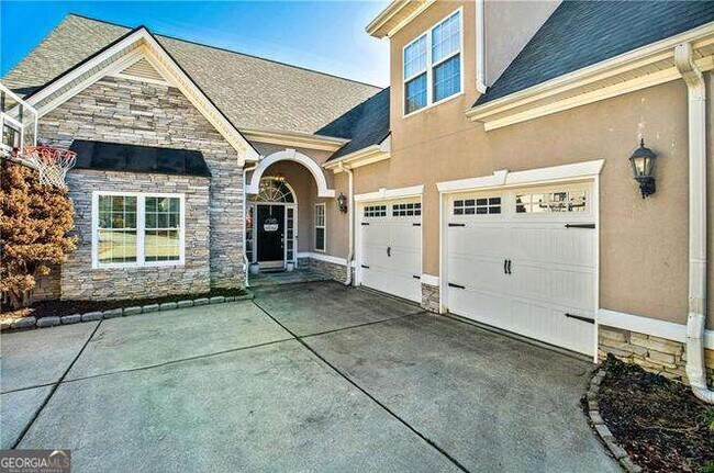 Building Photo - 203 Lenox Dr