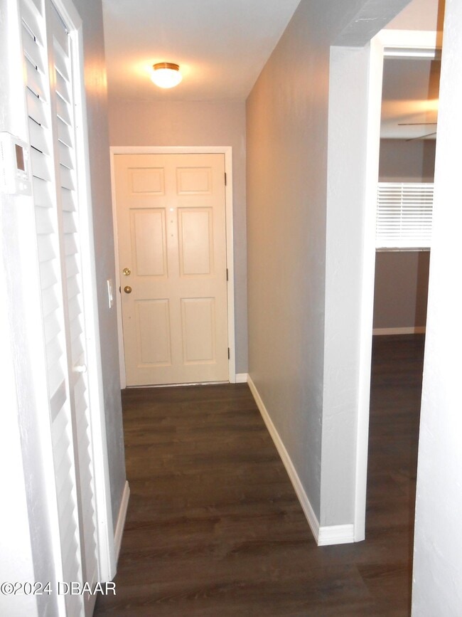 Building Photo - 3561 Forest Branch Dr
