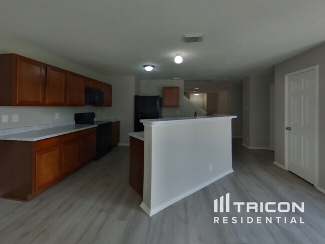 Foto del edificio - 7827 Hedrick Farm
