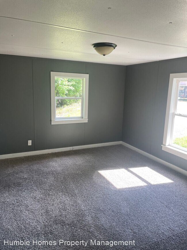 Foto del edificio - 3 br, 2 bath House - 2890 Cemetery Road