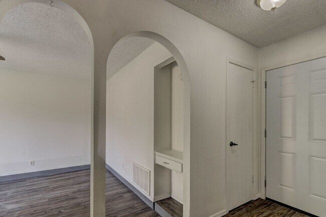 Foto del edificio - Cozy & Stylish Living Near ESA Park with F...