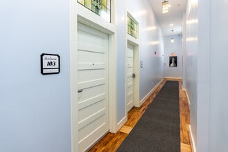 Building Photo - 157 N Main St